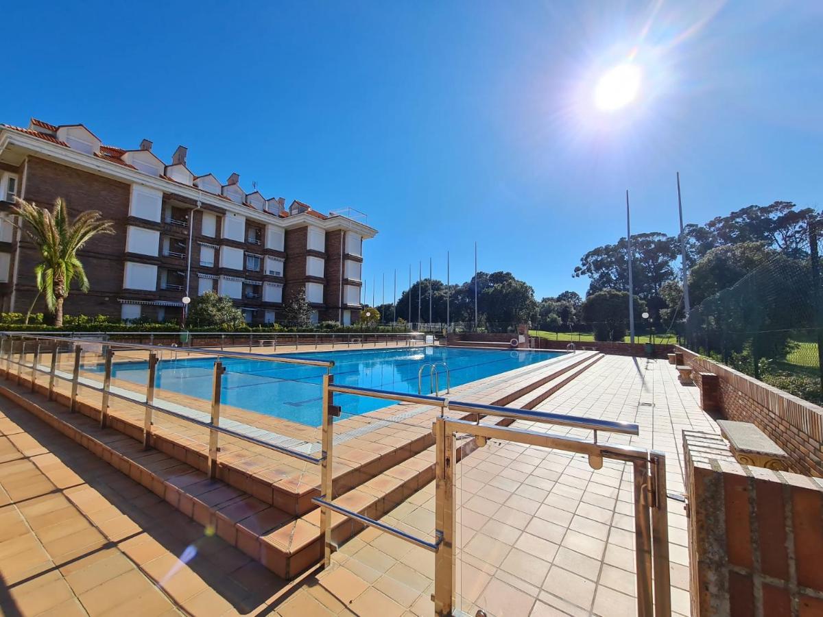 Noja. Piso En Noja A 5 Minutos De La Playa De Ris Apartman Kültér fotó