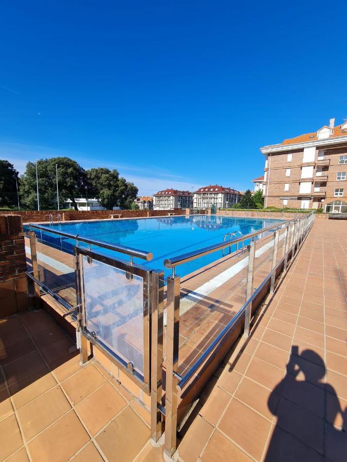Noja. Piso En Noja A 5 Minutos De La Playa De Ris Apartman Kültér fotó